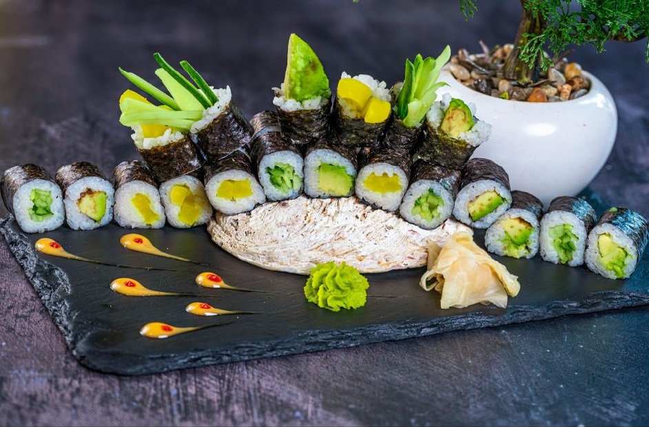 VEGGIE MAKI